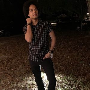 Meet your Posher, Isaac